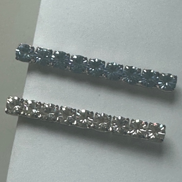 Danny Pollak Light Sapphire Swarovski Crystal Bobby Pin (#4) - approx. 2.5 in. - Picture 7 of 9